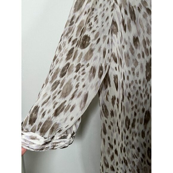 Chicos Animal Print Top XL Brown Sheer Pintuck Neutral Minimalist Resort Classic - Picture 4 of 13